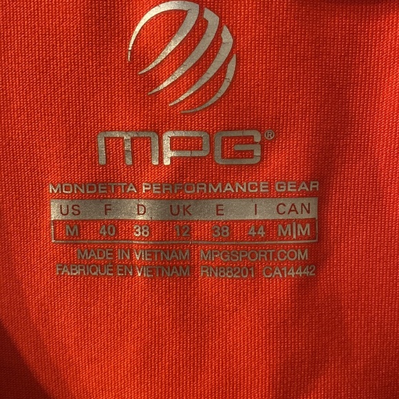 Mondetta Performance Gear workout tank top size medium - Picture 2 of 4